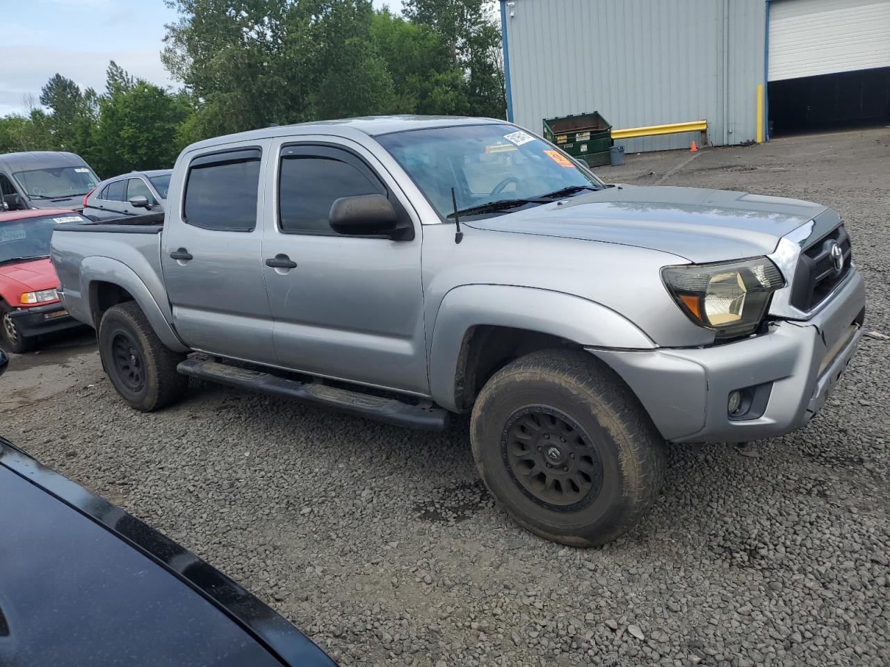 2015 Toyota Tacoma Double Cab - Image 4
