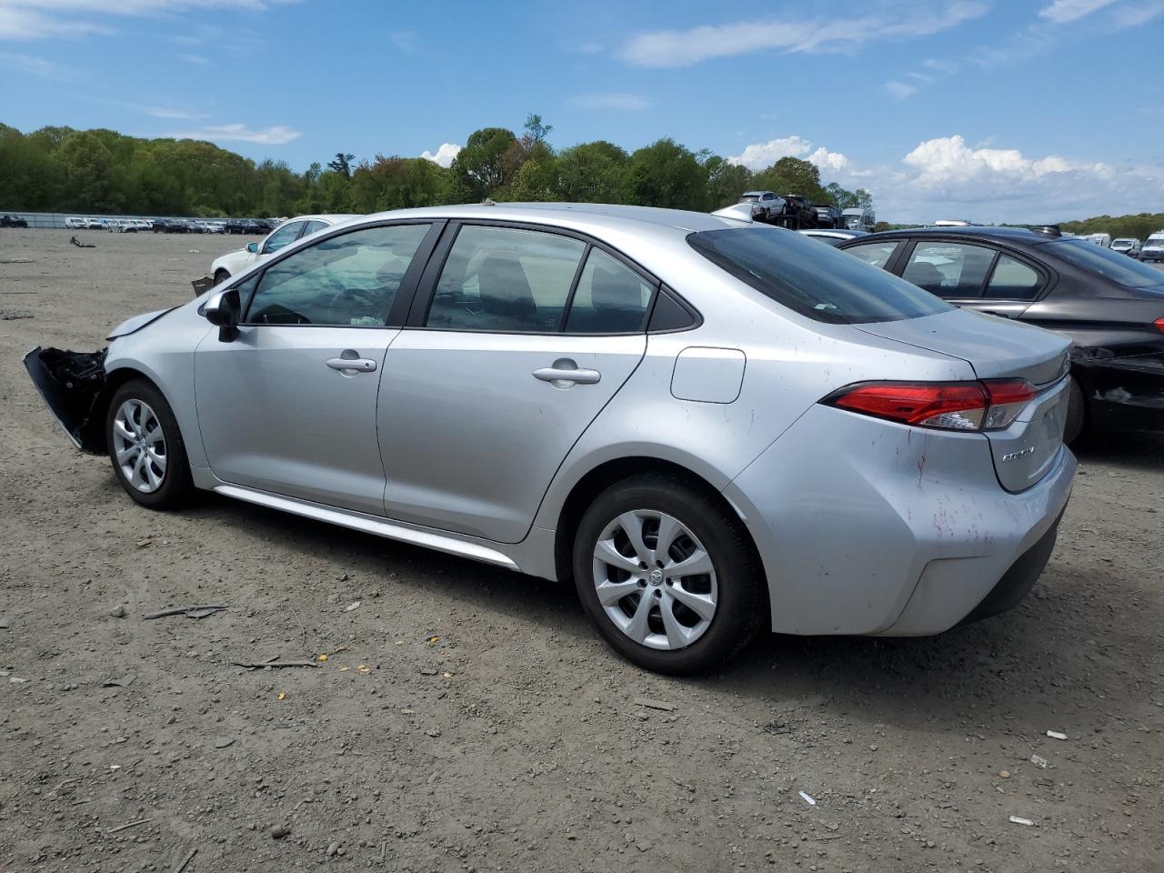 2023 Toyota Corolla Le - Image 2