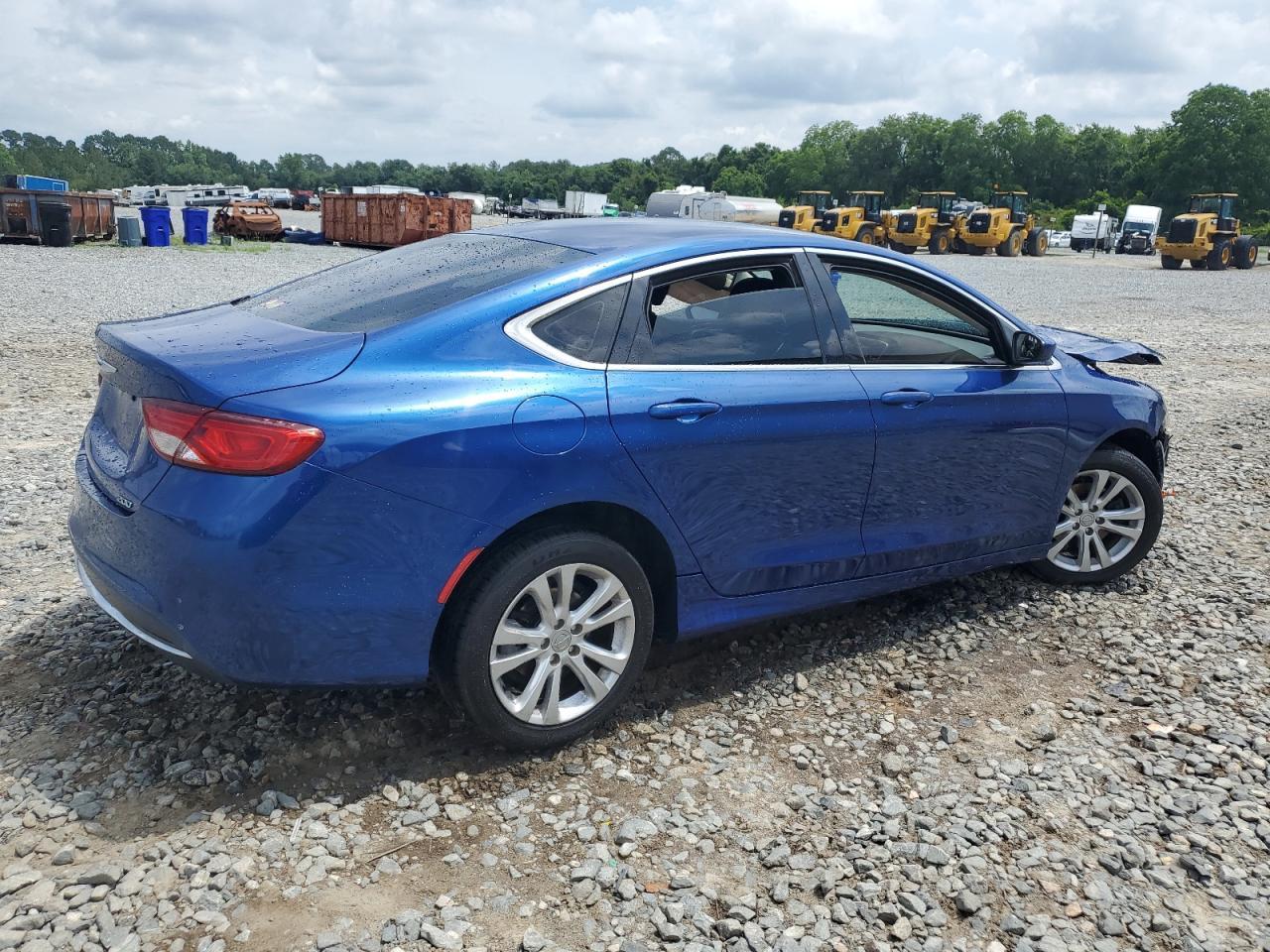 2015 Chrysler 200 Limited - Image 3