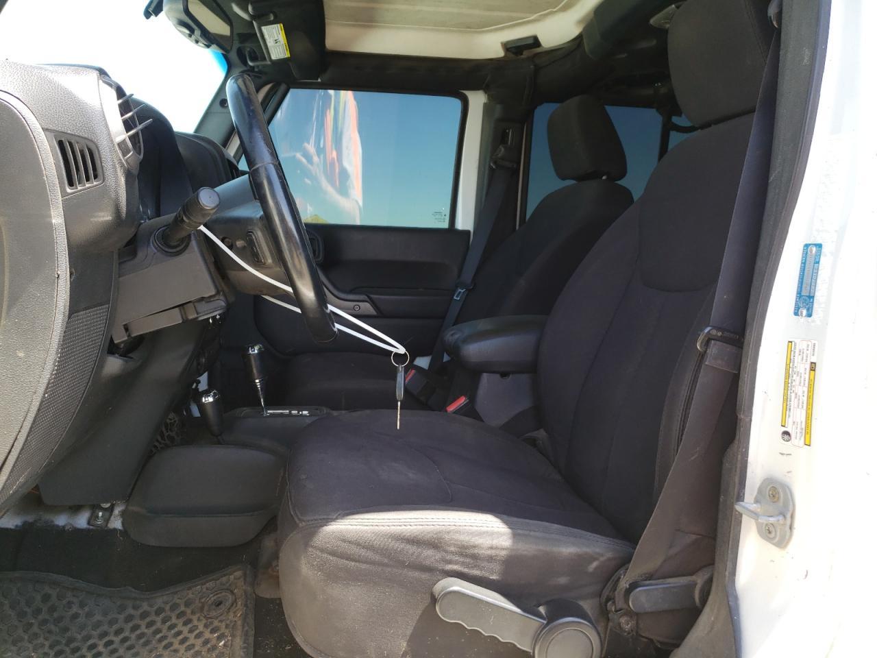 2013 Jeep Wrangler Unlimited Sport - Фото 7