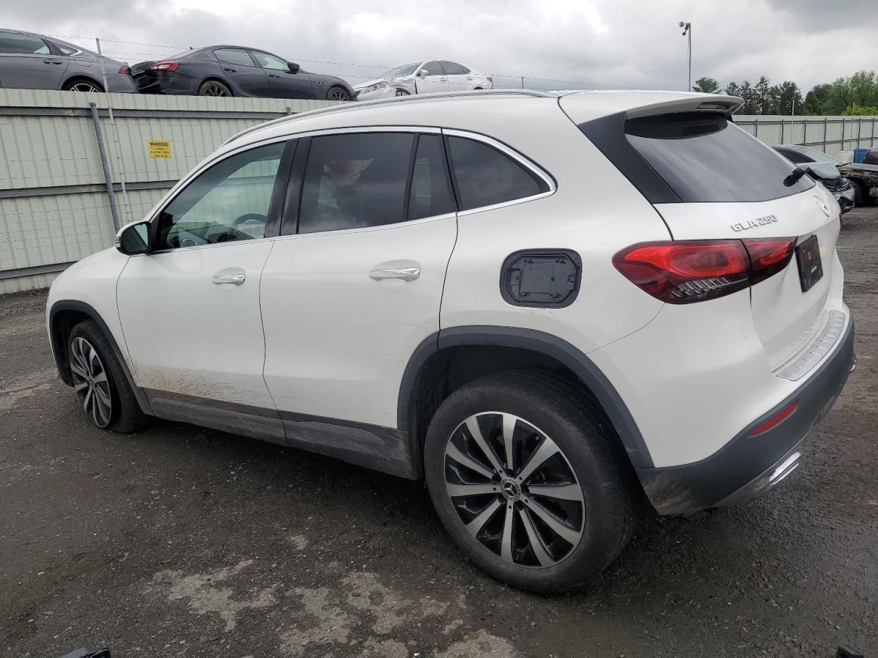 2023 Mercedes-Benz Gla 250 - Image 2