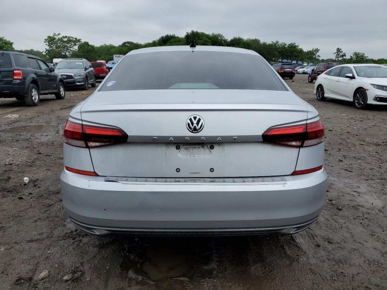 2021 Volkswagen Passat Se - Фото 6