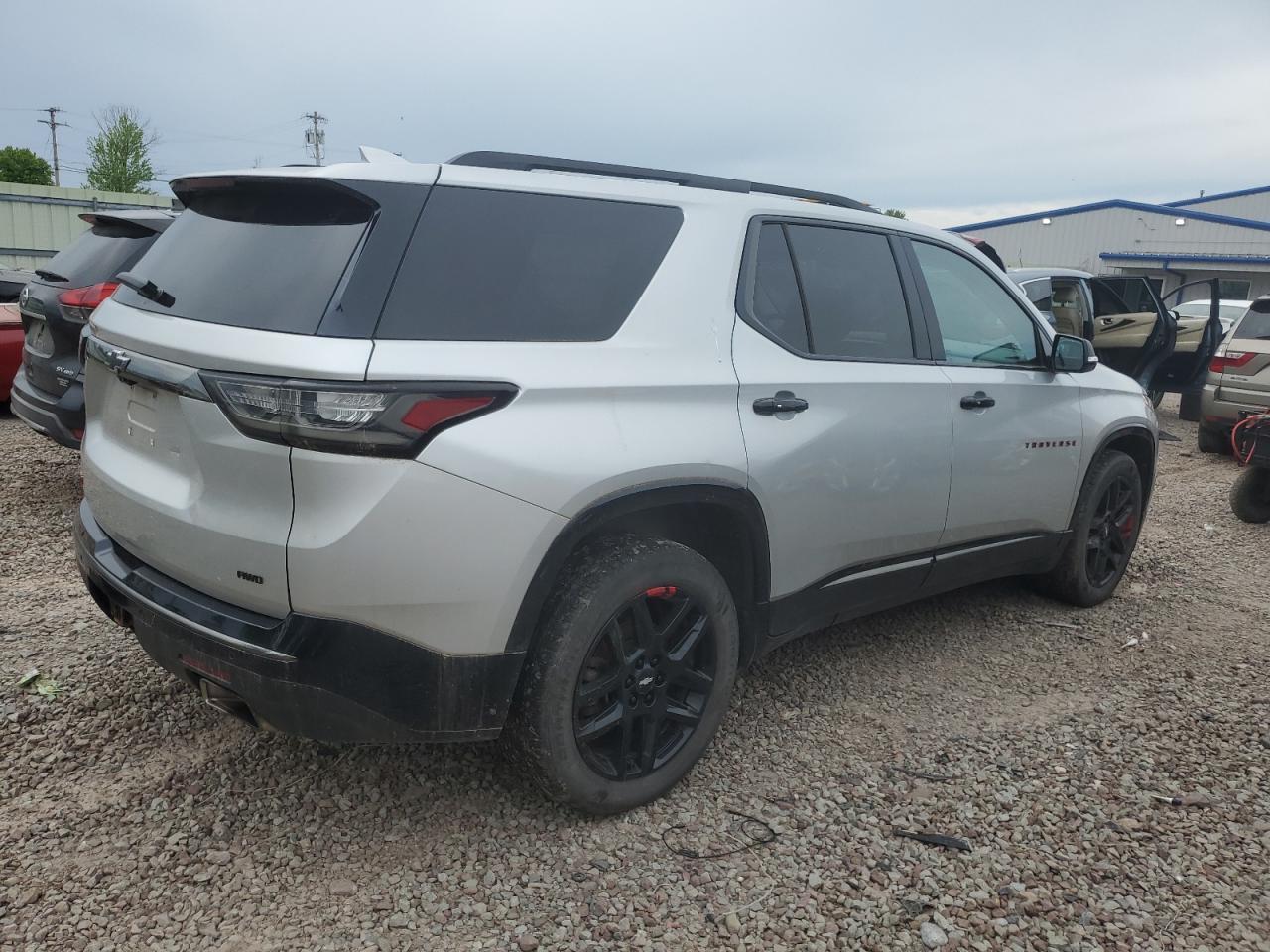 2018 Chevrolet Traverse Premier - Фото 3