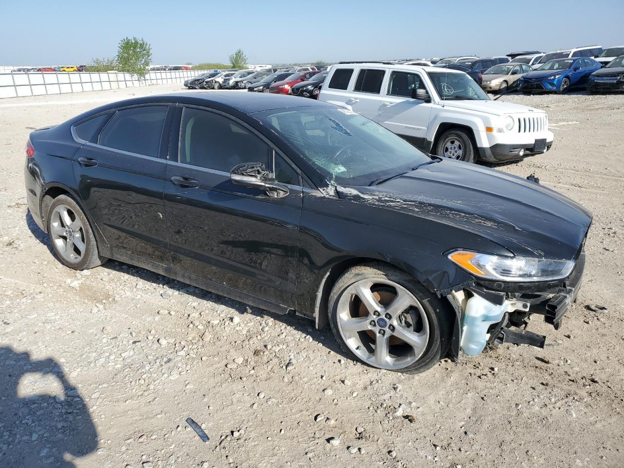 2015 Ford Fusion Se - Фото 4
