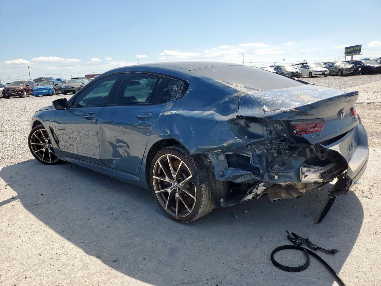 2022 BMW M850Xi - Фото 2