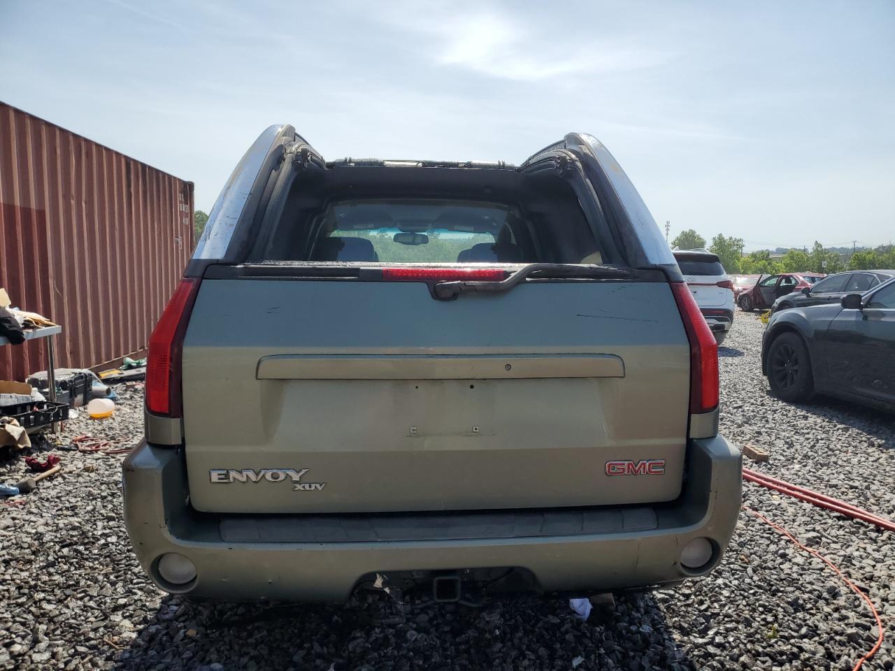 2004 GMC Envoy Xuv - Image 6