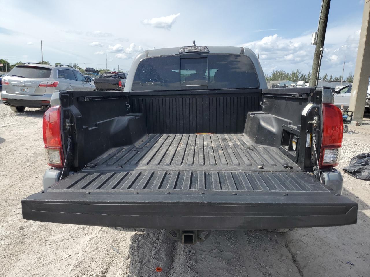 2019 Toyota Tacoma Double Cab - Image 6