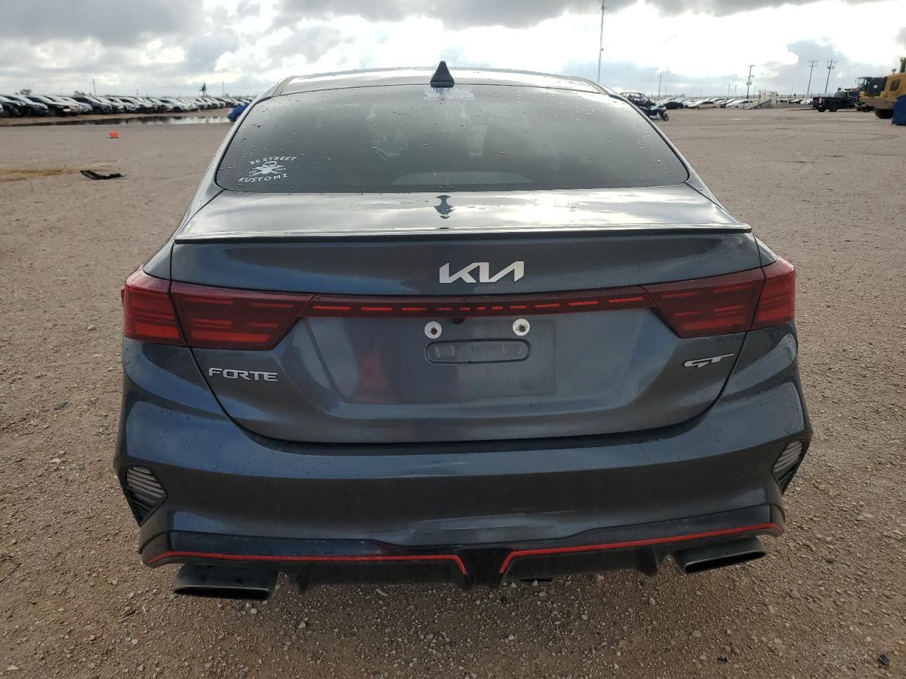 2023 Kia Forte Gt - Image 6
