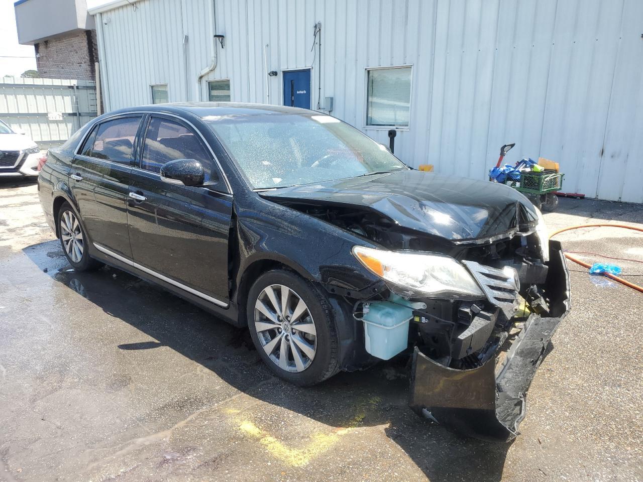 2011 Toyota Avalon Base - Фото 4