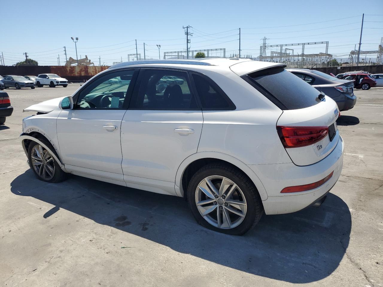 2017 Audi Q3 Premium - Фото 2