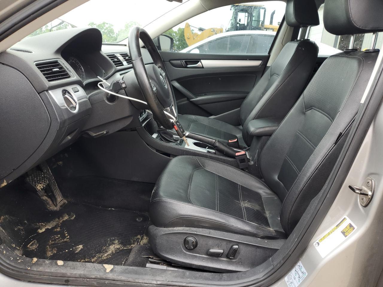 2013 Volkswagen Passat Se - Image 7