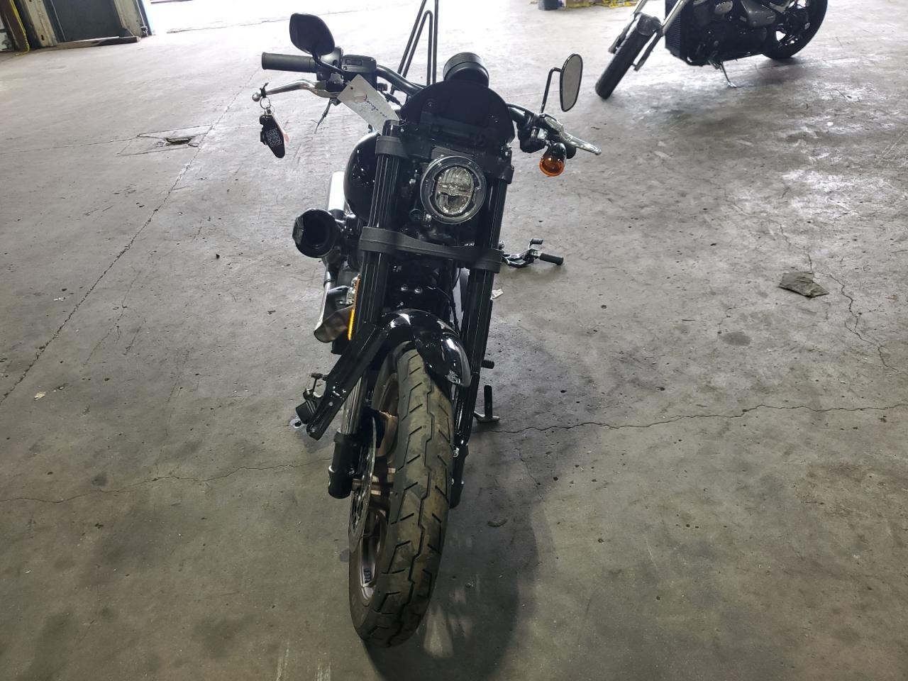 2024 Harley-Davidson Fxlrs - Фото 2