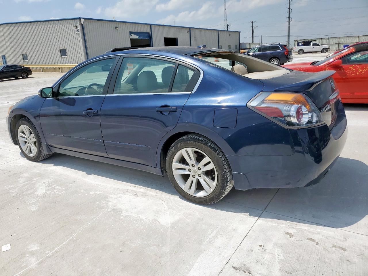 2012 Nissan Altima Sr - Фото 2