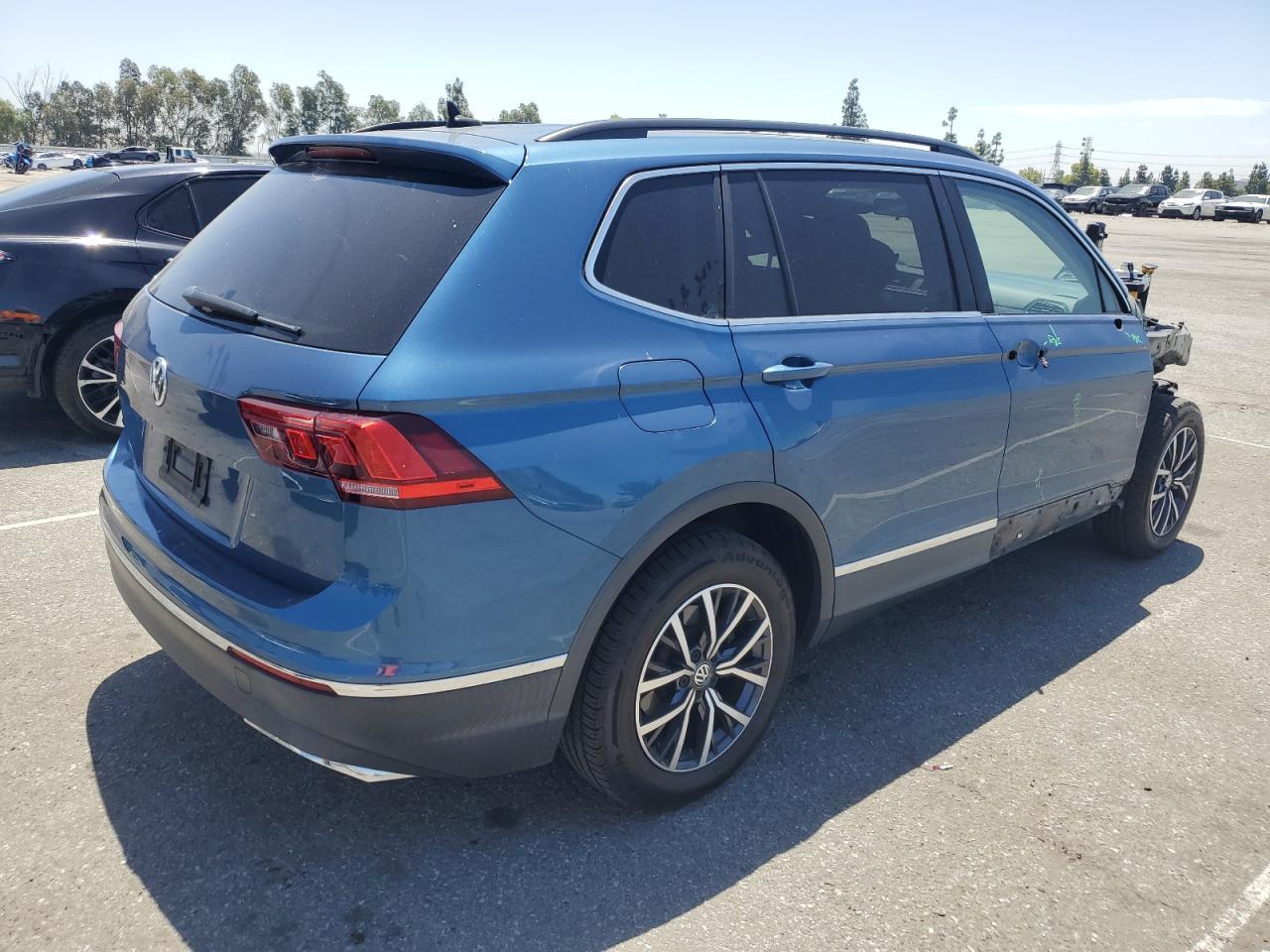 2020 Volkswagen Tiguan Se - Фото 3