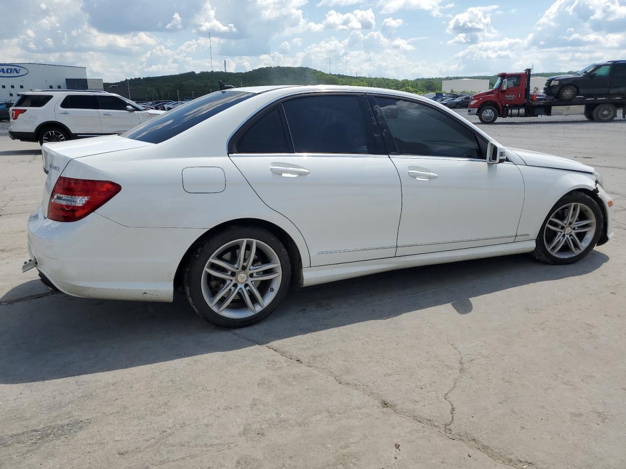 2013 Mercedes-Benz C 300 4Matic - Фото 3