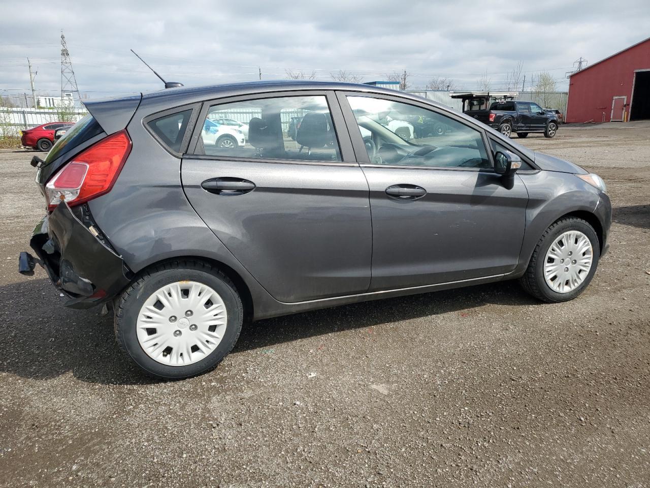 2017 Ford Fiesta Se - Image 3