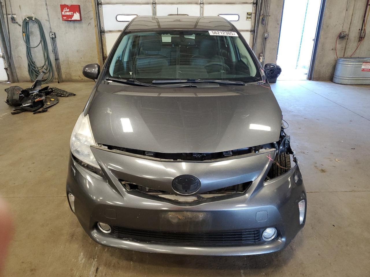 2012 Toyota Prius V - Фото 5