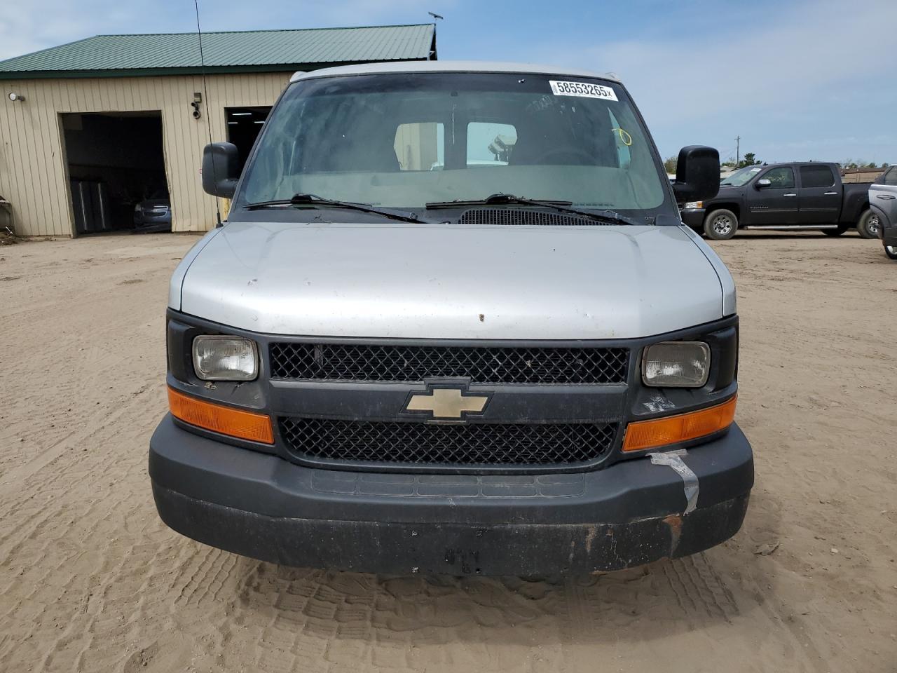 2011 Chevrolet Express G1500 - Фото 5