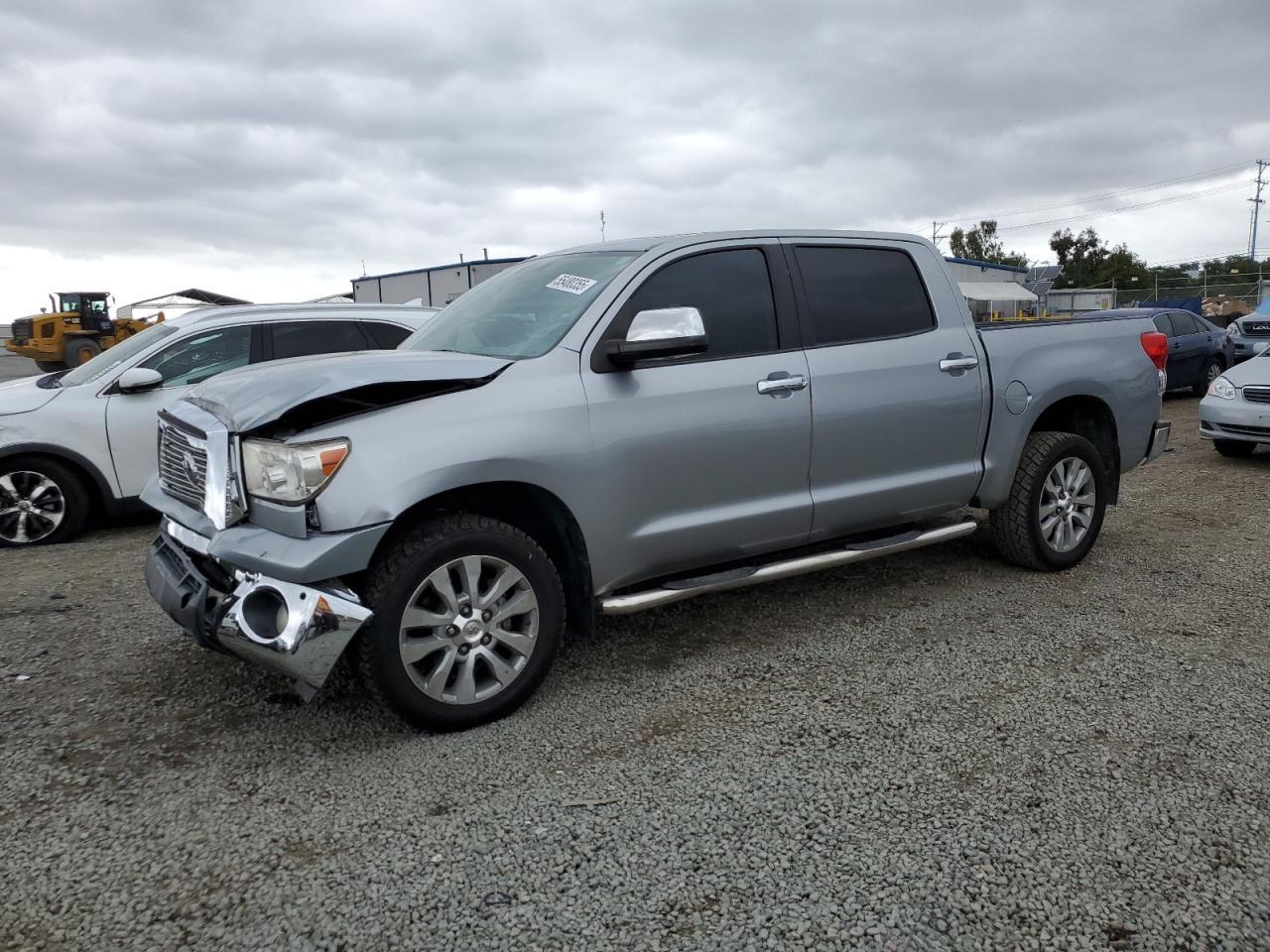 2013 Toyota Tundra Crewmax Limited