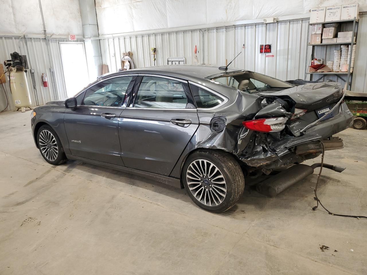 2017 Ford Fusion Titanium Hev - Image 2