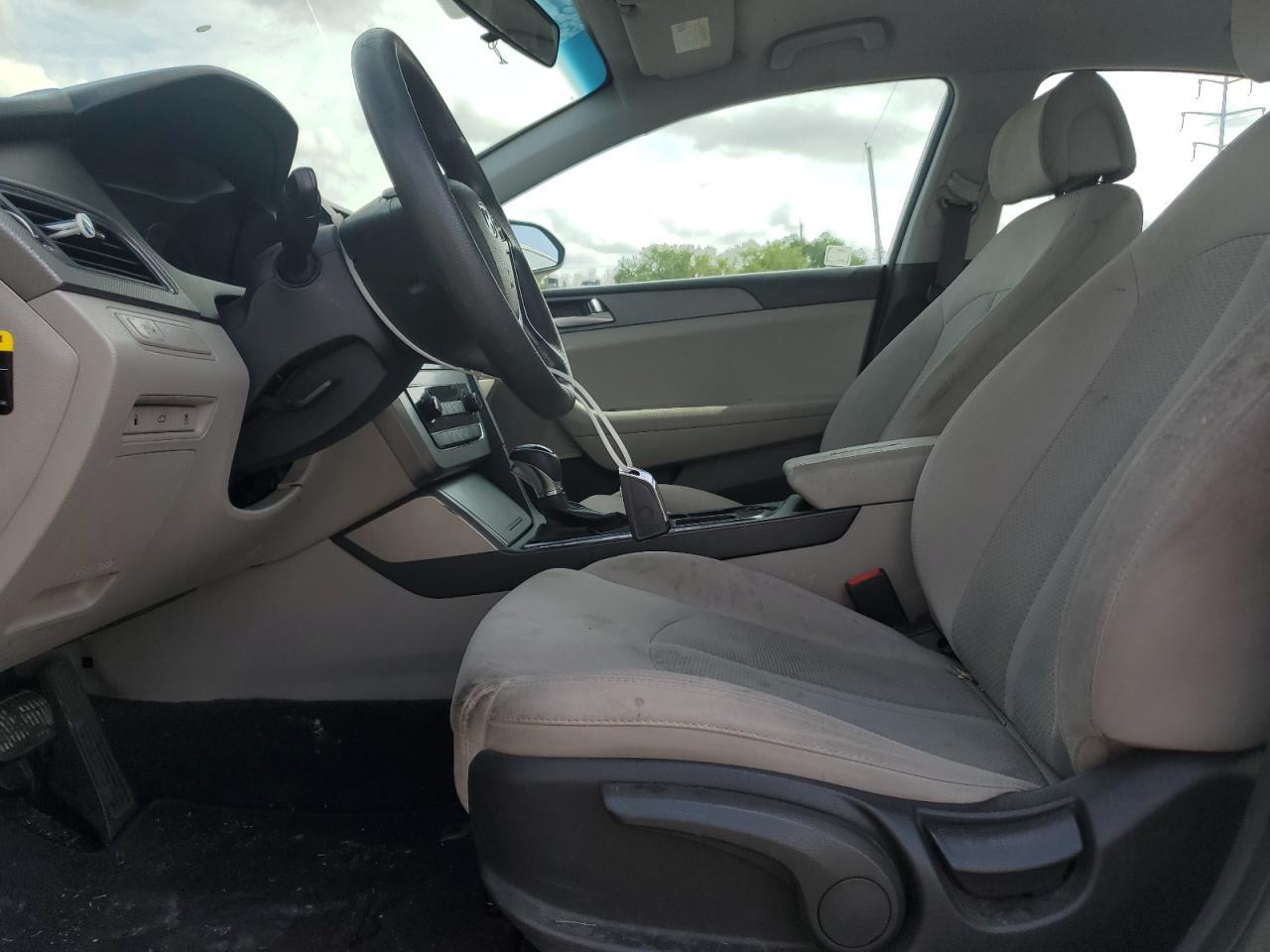 2017 Hyundai Sonata Se - Фото 7