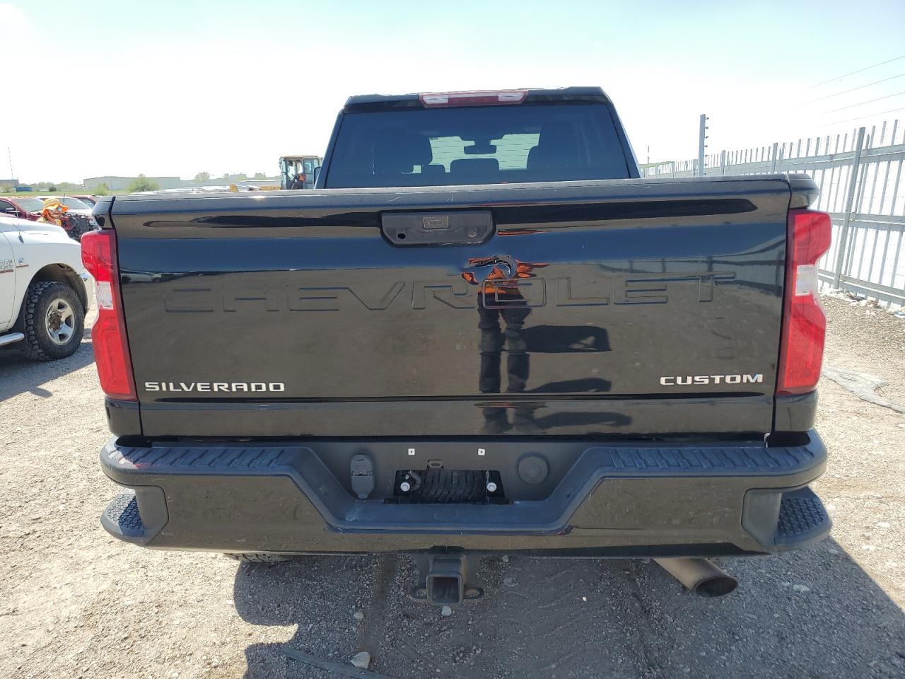 2021 Chevrolet Silverado K2500 Custom - Фото 6