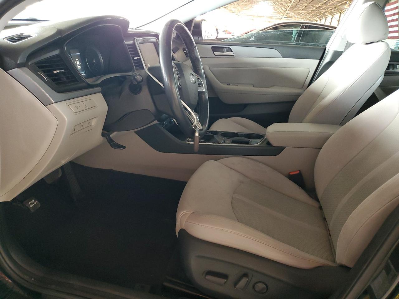 2018 Hyun Sonata Spo - Фото 7