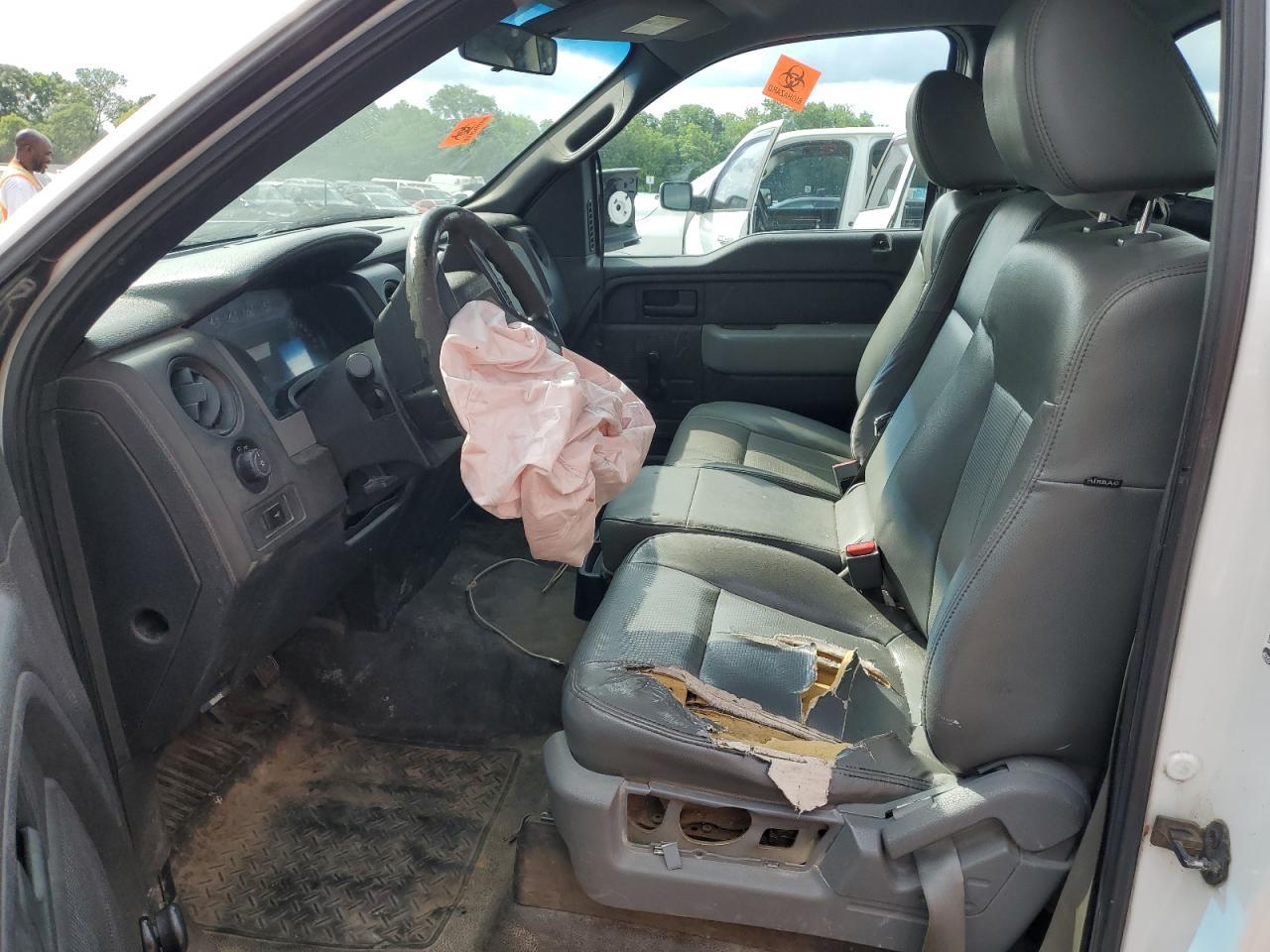 2011 Ford F150 - Image 7