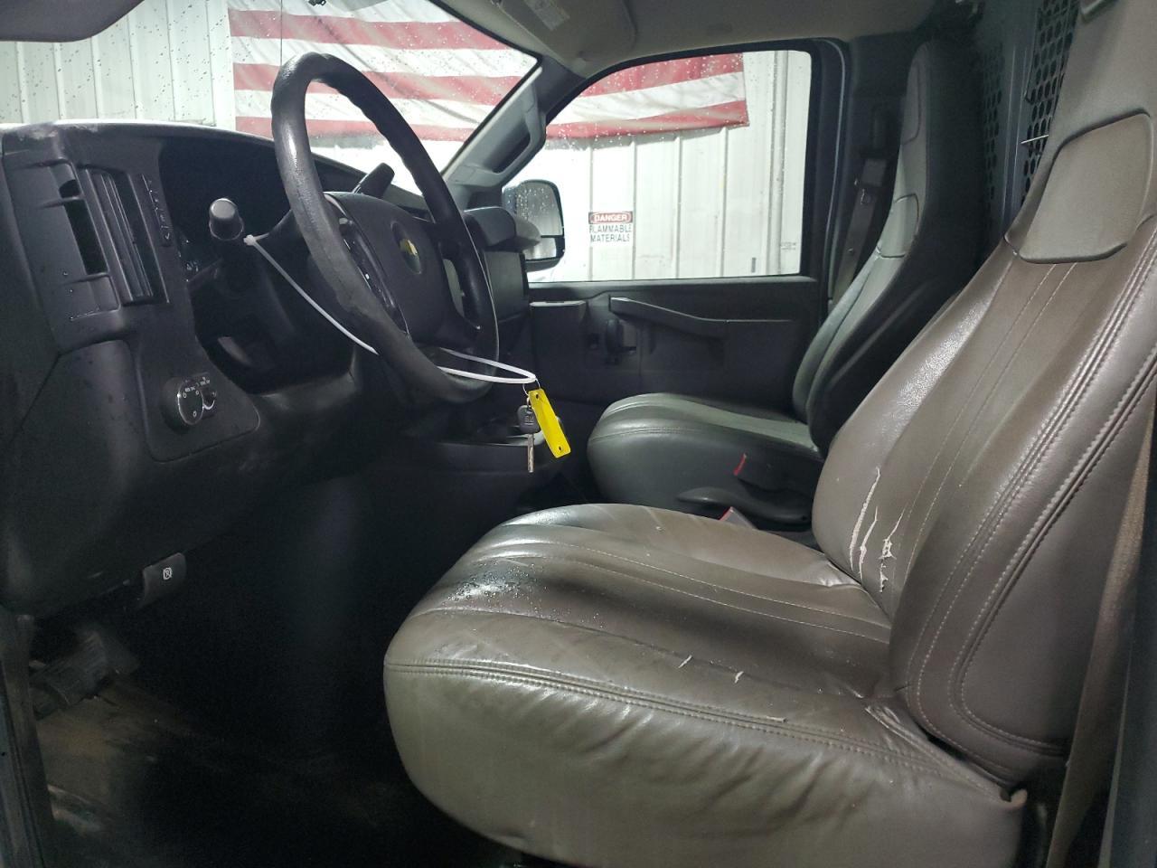 2016 Chevrolet Express G2500 - Image 7