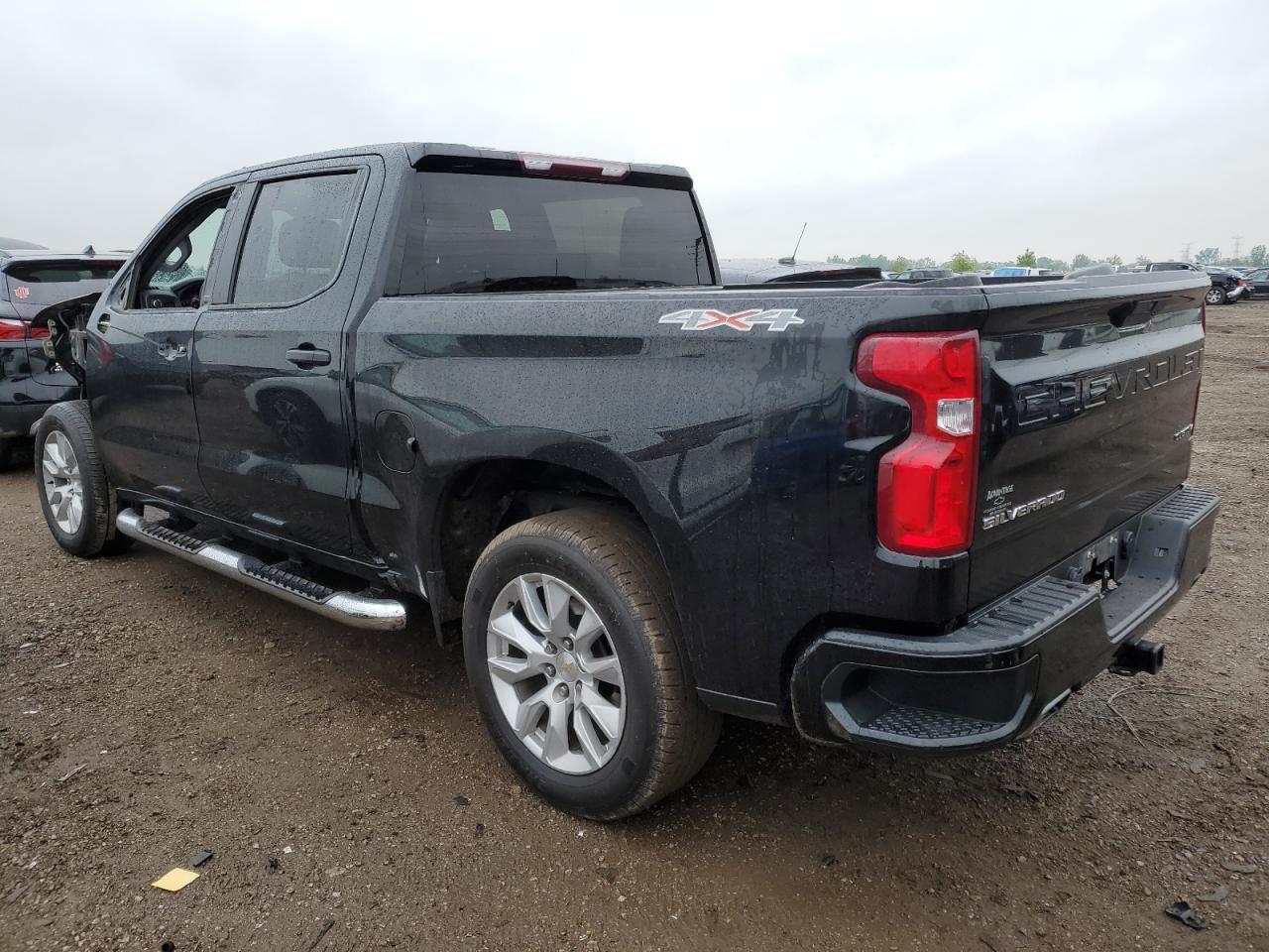 2020 Chevrolet Silverado K1500 Custom - Image 2