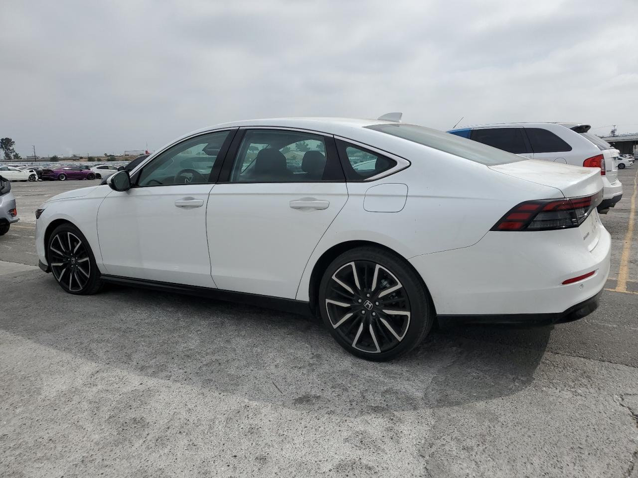 2024 Honda Accord Touring Hybrid - Фото 2