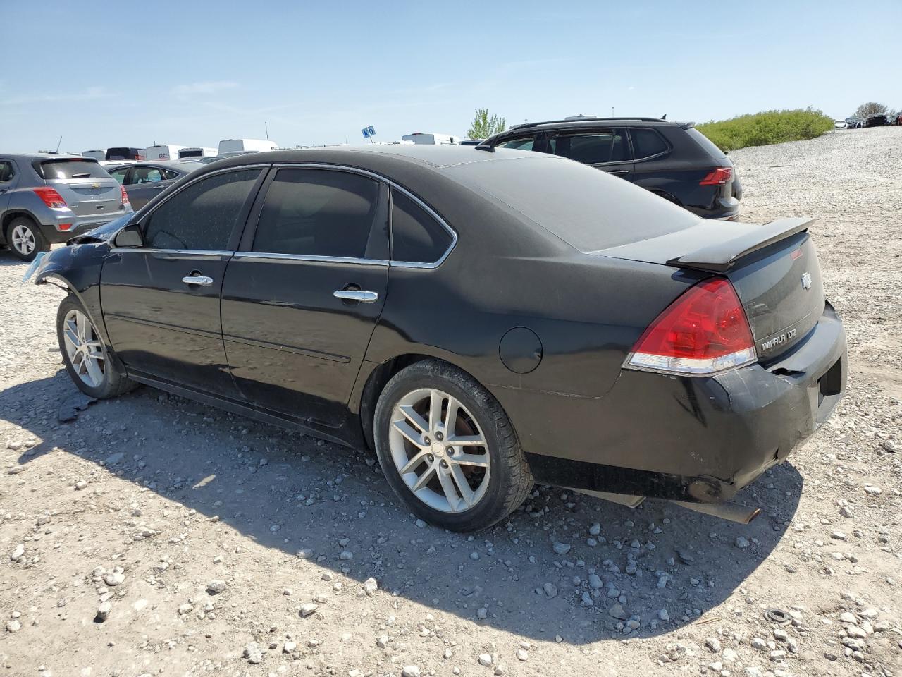 2013 Chevrolet Impala Ltz - Image 2