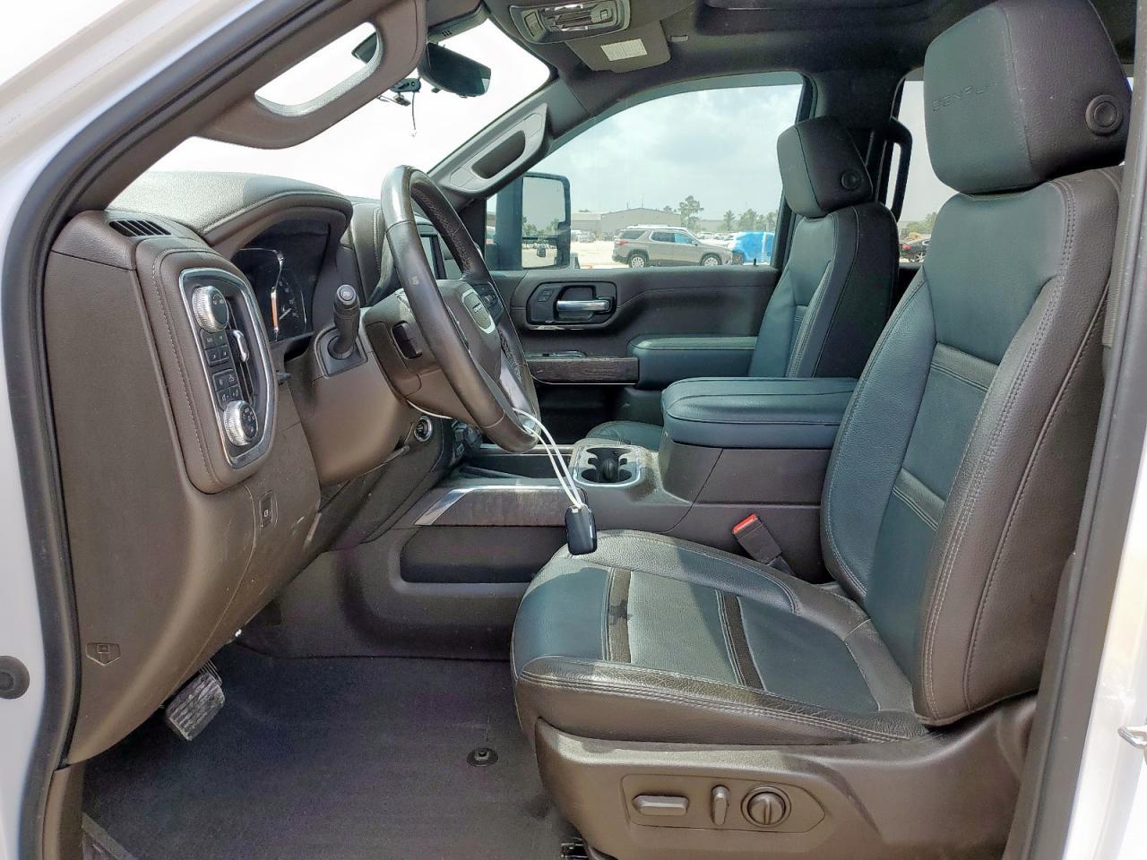 2023 GMC Sierra K2500 Denali - Фото 7