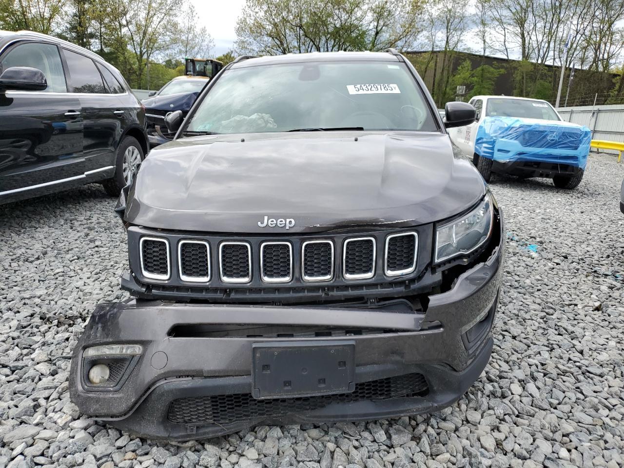 2021 Jeep Compass Latitude - Image 5