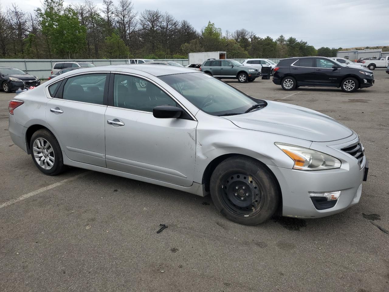 2015 Nissan Altima 2.5 - Image 4