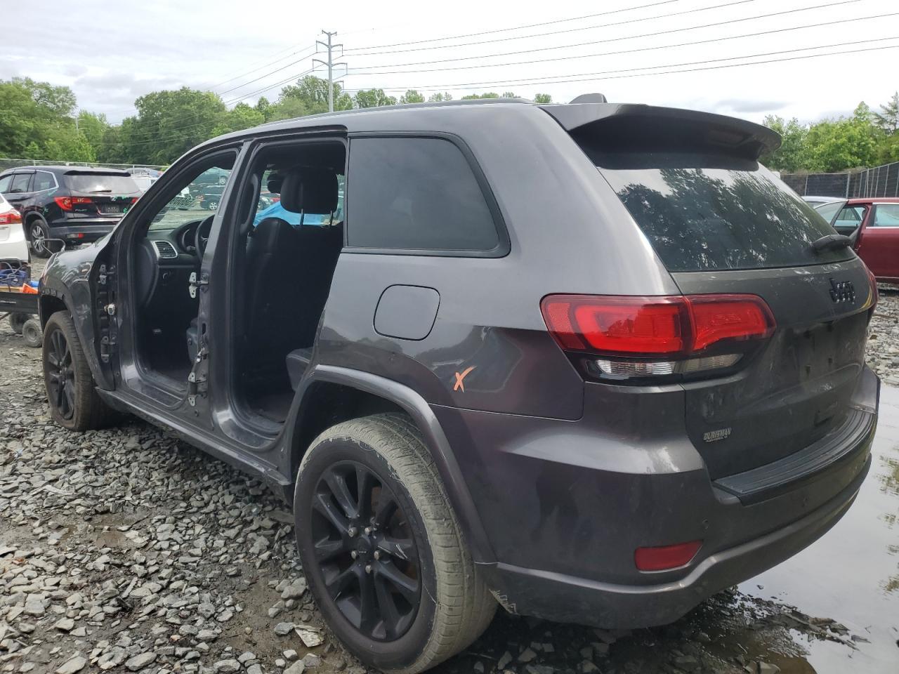 2018 Jeep Grand Cherokee Laredo - Фото 2