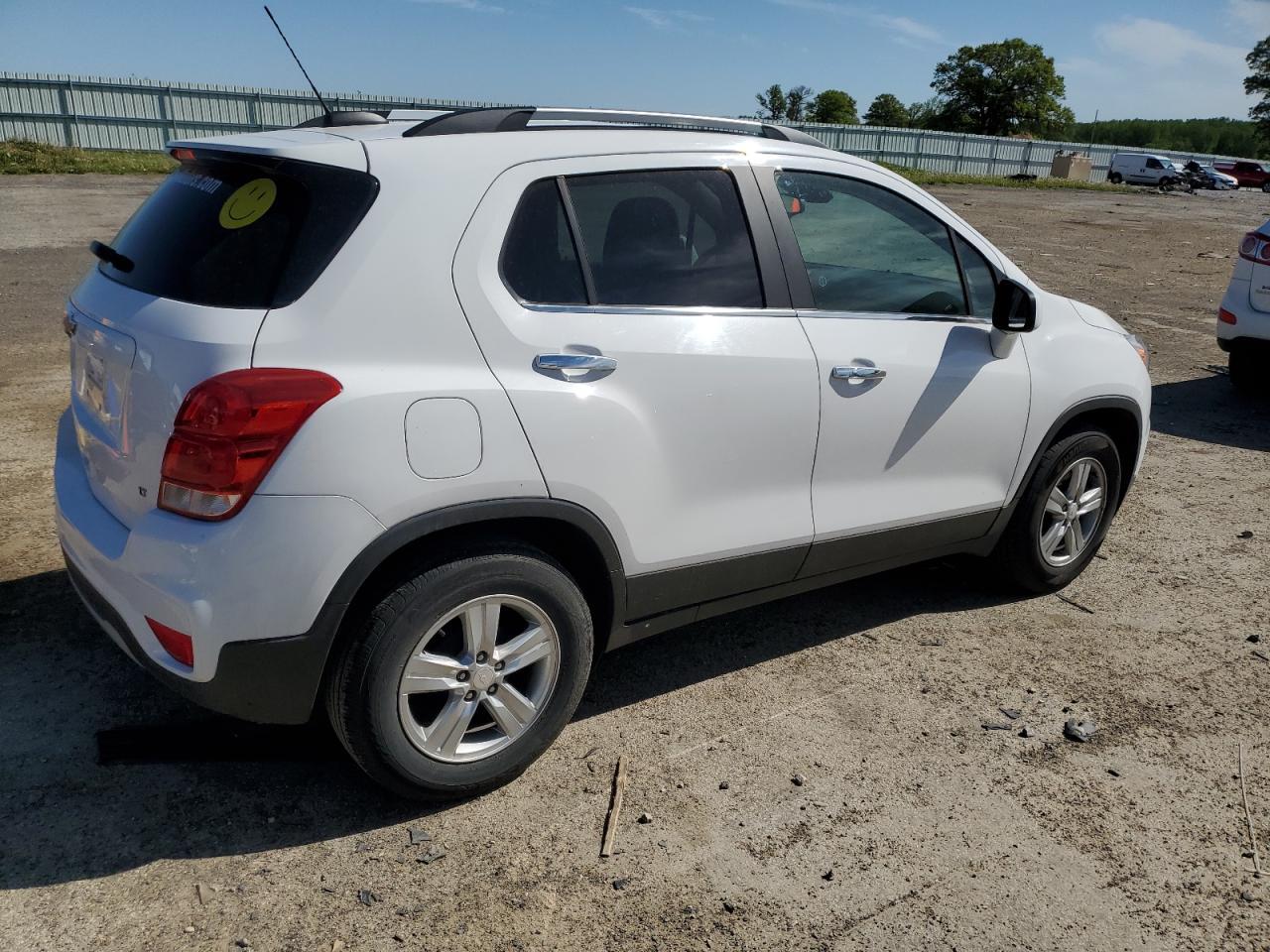 2019 Chevrolet Trax 1Lt - Image 3