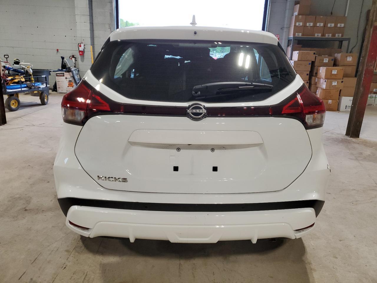 2025 Nissan Kicks Play S - Фото 6