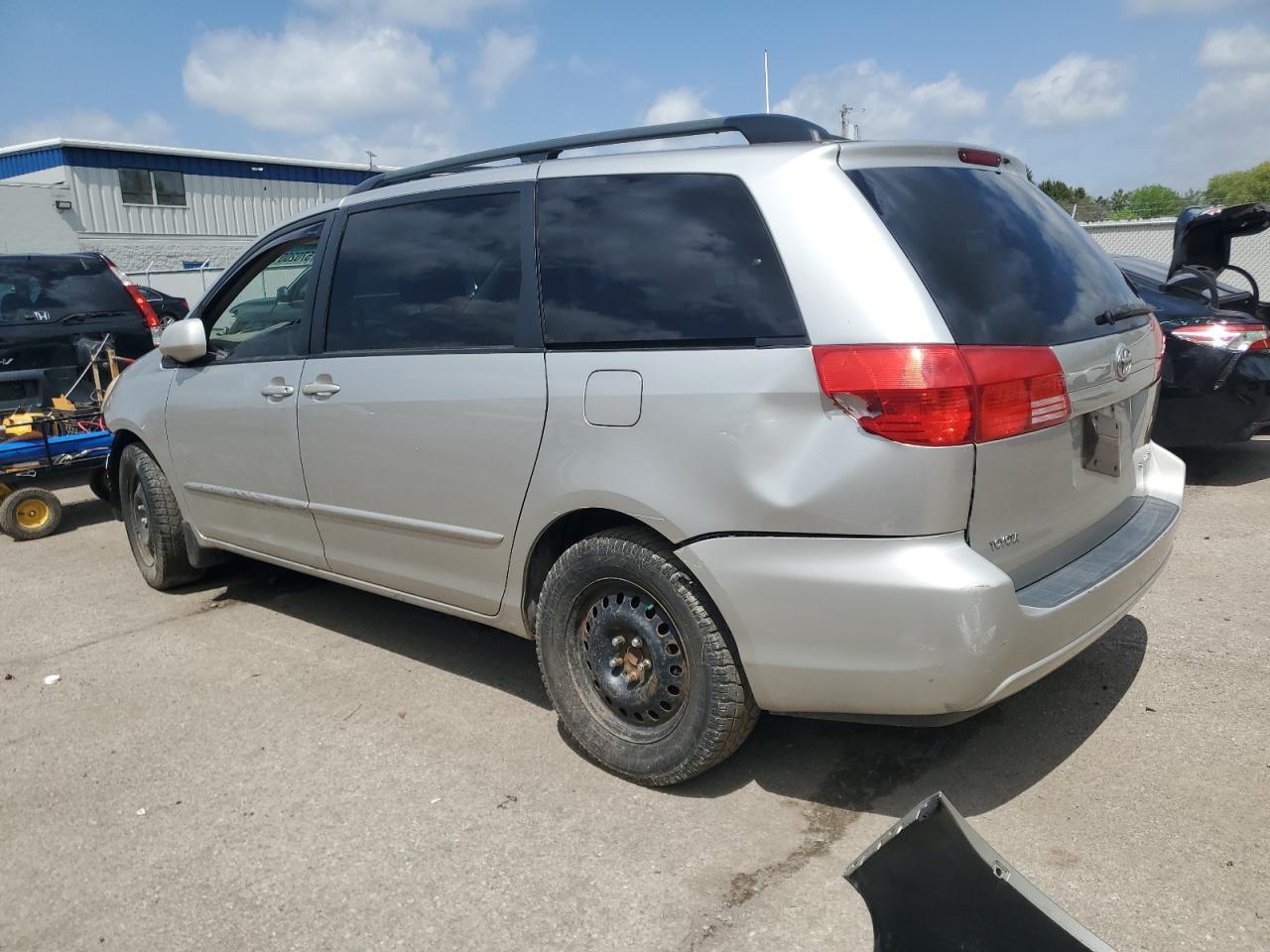 2004 Toyota Sienna Xle - Фото 2