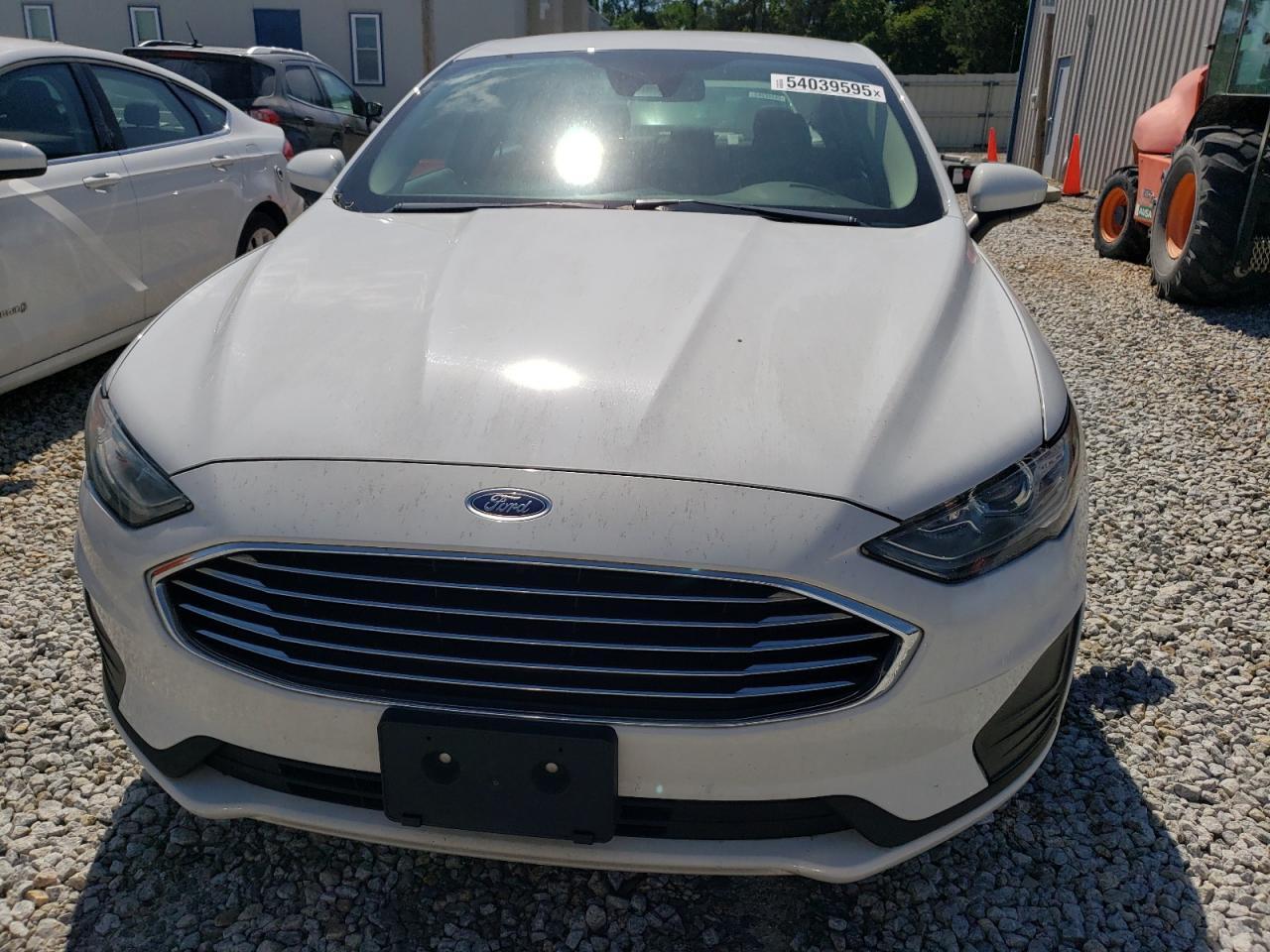2019 Ford Fusion Se - Image 5