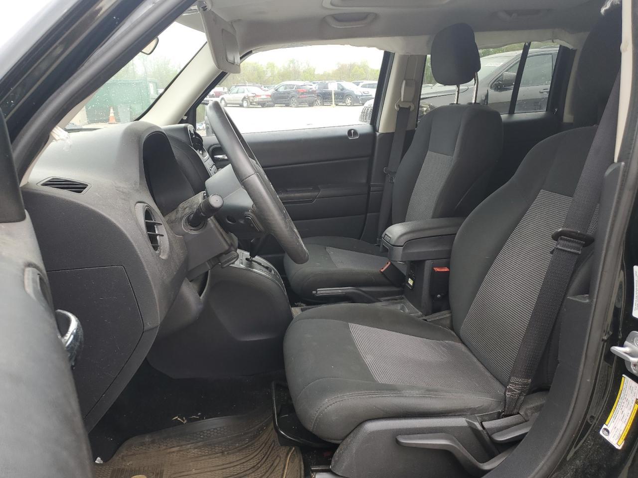 2013 Jeep Patriot Latitude - Фото 7