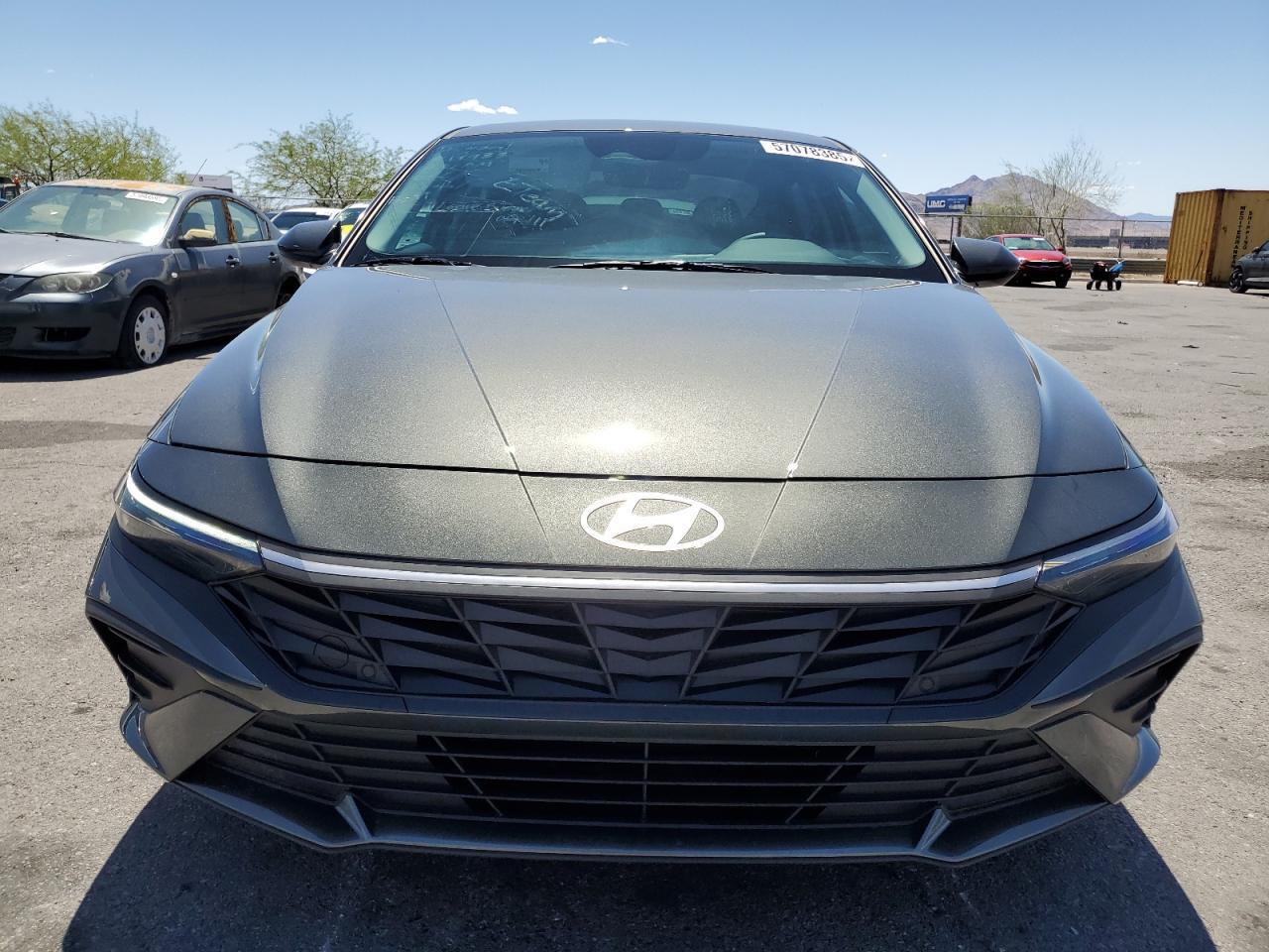 2024 Hyundai Elantra Sel - Image 5