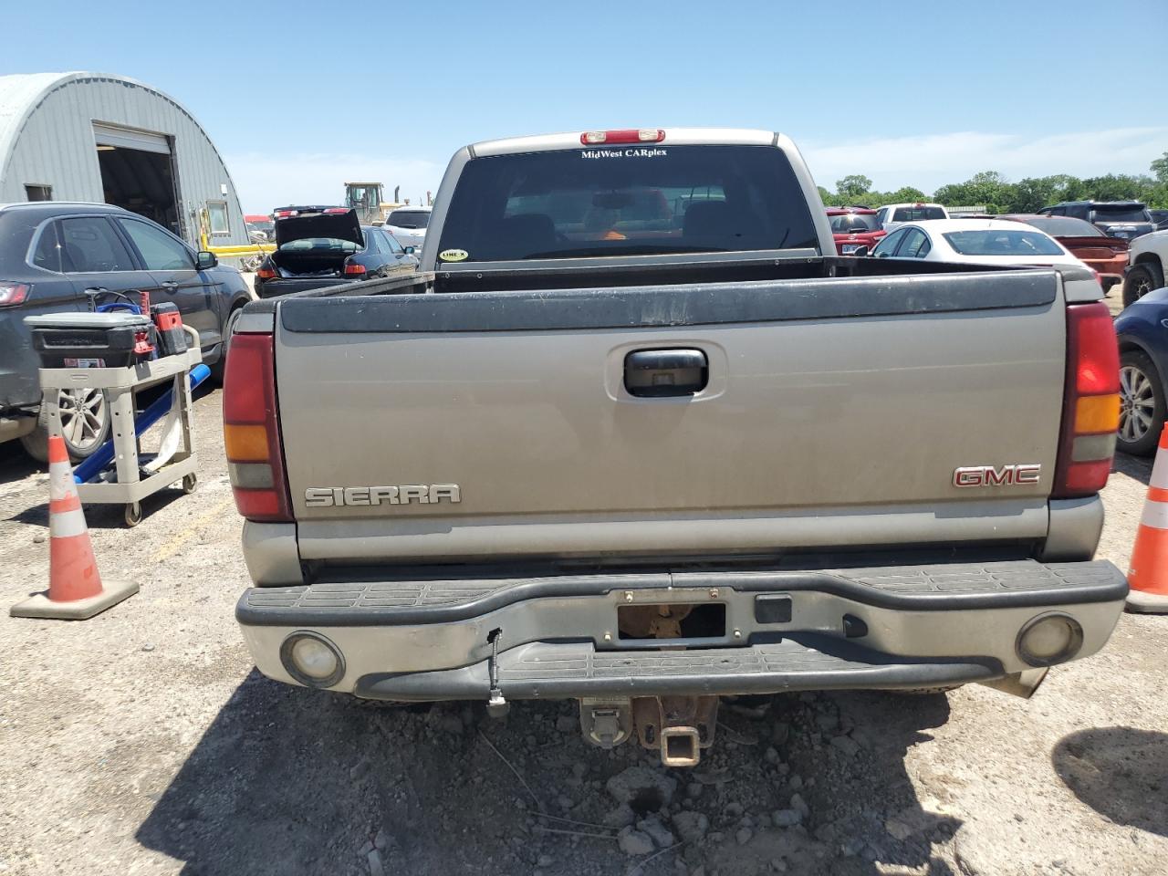 2003 GMC Sierra K2500 Heavy Duty - Фото 6