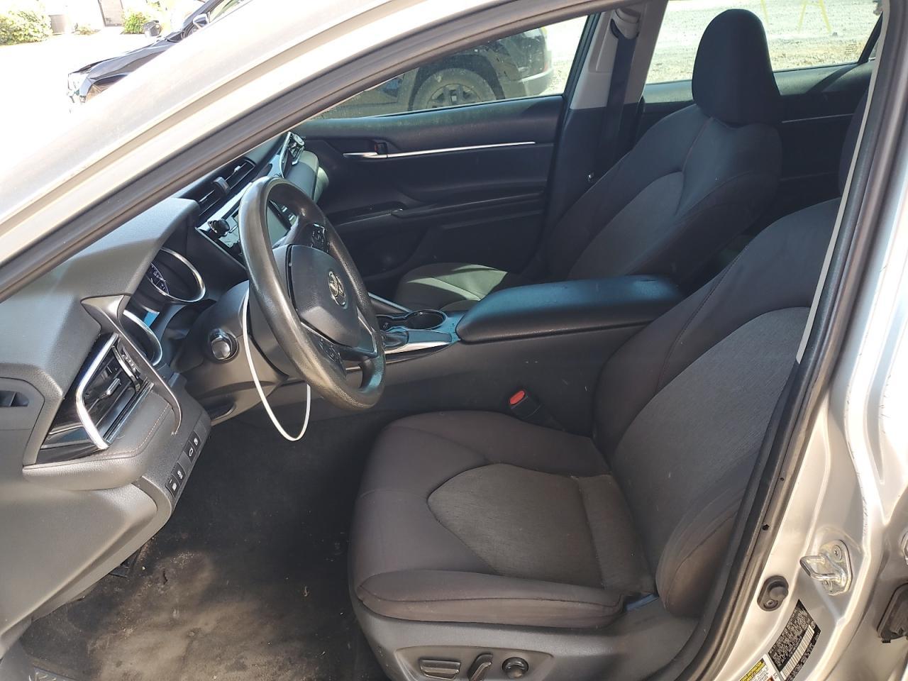 2018 Toyota Camry L - Image 7
