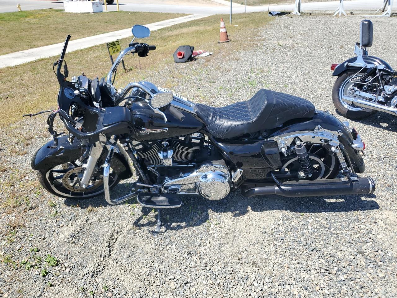 2022 Harley-Davidson Fltrx - Фото 3