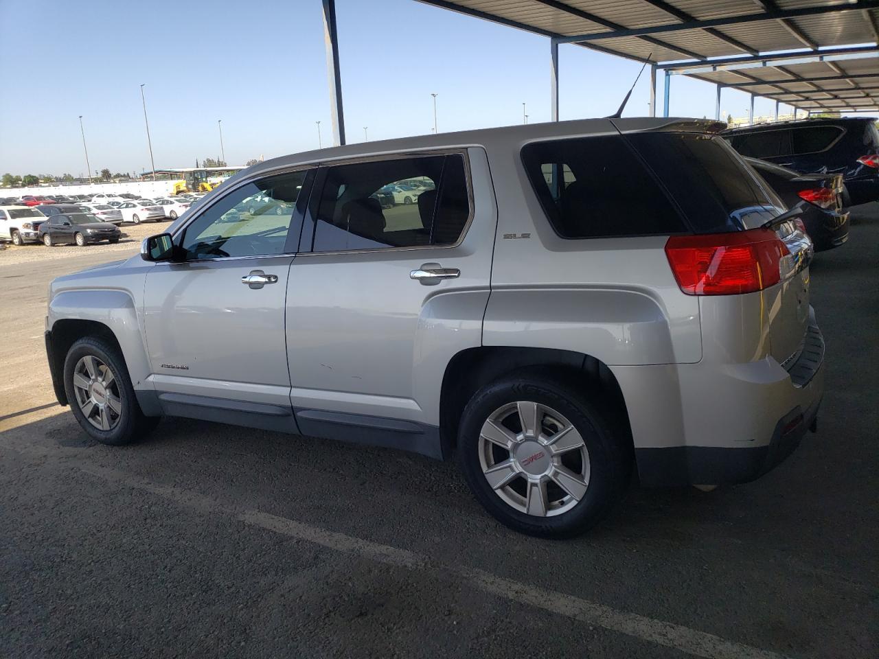 2013 GMC Terrain Sle - Фото 2