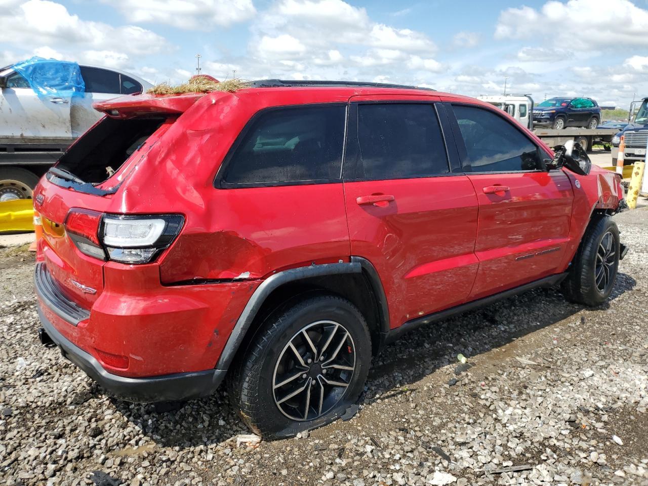 2019 Jeep Grand Cherokee Trailhawk - Фото 3