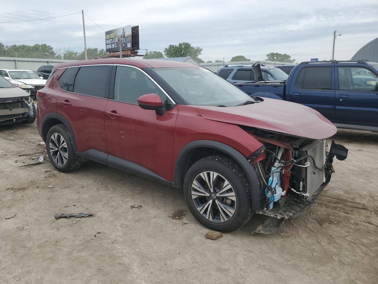 2021 Nissan Rogue Sv - Фото 4