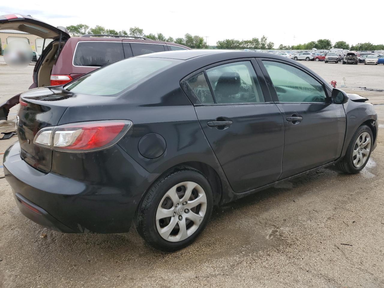2010 Mazda 3 I - Image 3