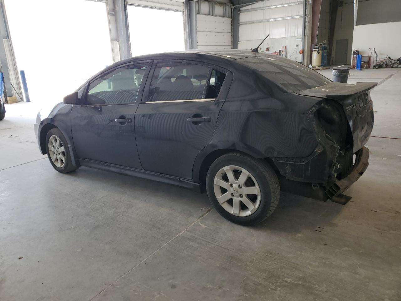 2011 Nissan Sentra 2.0 - Фото 2